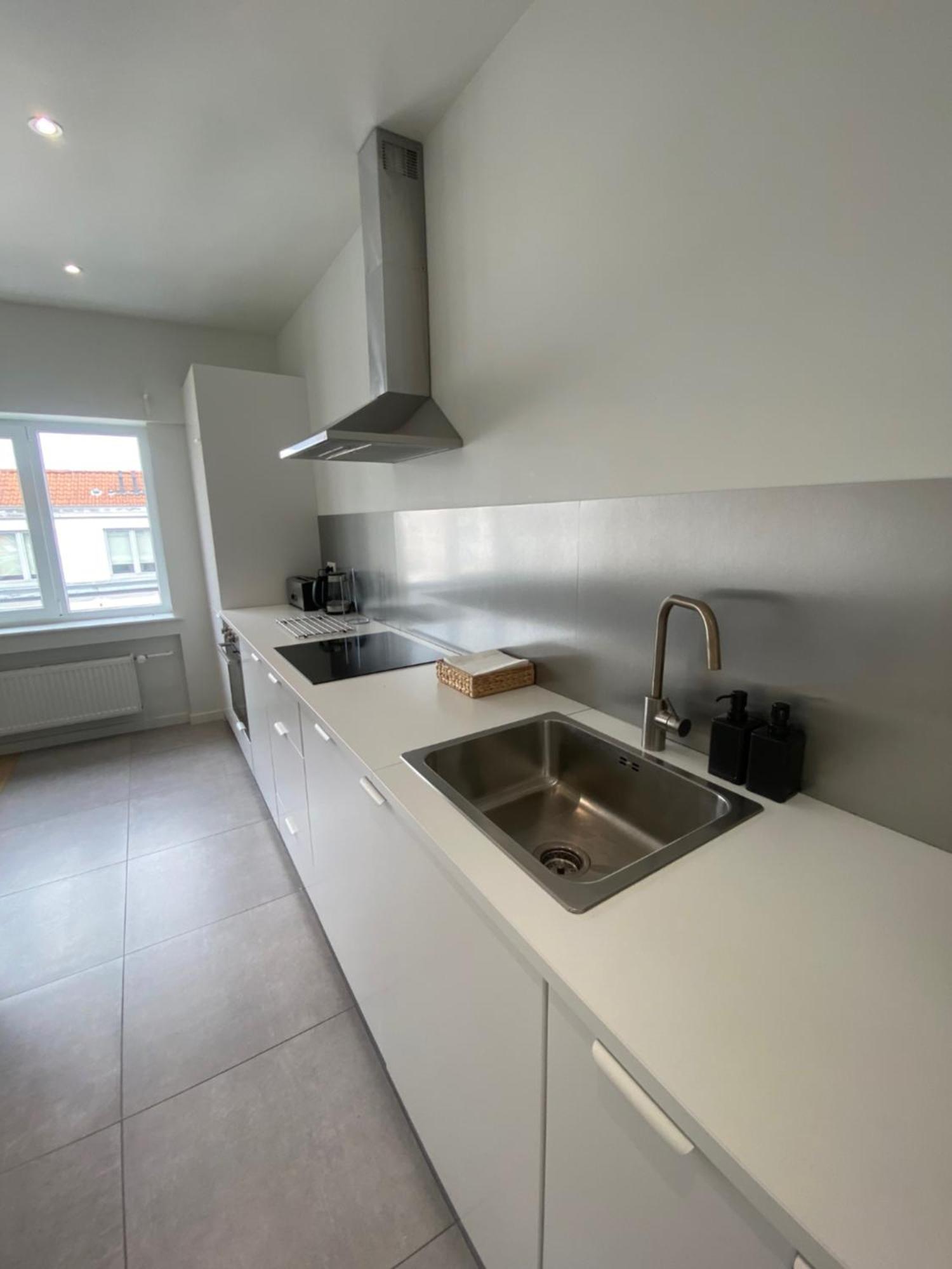 Studios Cosy Brussel Bagian luar foto