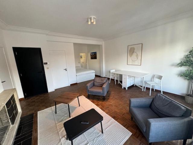 Studios Cosy Brussel Bagian luar foto